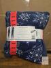 NEW Nautica Medium Navy Snowflake 2-Piece Women's Pajama Set, Soft Fleece, Polyester/Elastane - 2