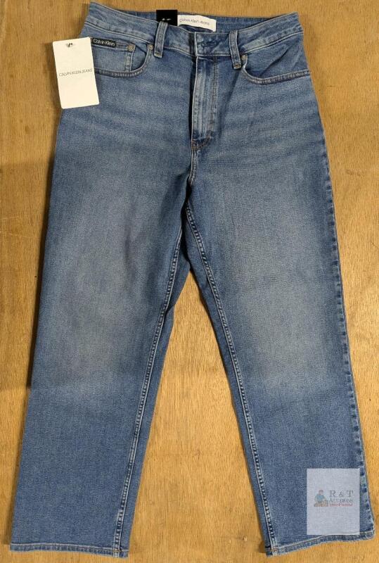 NEW Calvin Klein Jeans High Rise Straight Leg, Women's, 27" Inseam, High Stretch, Light Blue Denim