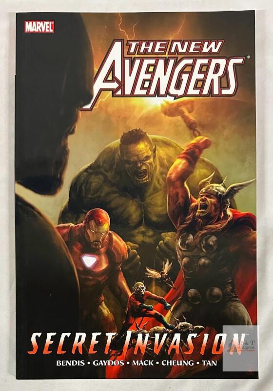Marvel Comics The New Avengers Volume 8 - Secret Invasion | Trade Paperback | Very Good Condition
