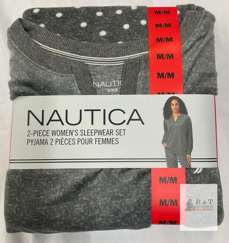 NEW Nautica 2-Piece Women's Sleepwear Set, Grey Polka Dot Fleece, Size M, Item 333111