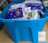 Buffalo Snow Frosty Snow Lot with Artificial Snow Bags and Christmas Village Accessory Scene