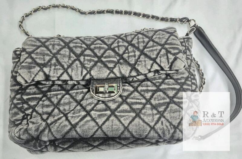 NEW Quilted Shoulder Bag, Silver Chain Strap, Geometric Black/Grey, 13.5" x 9" x 5" with Turn-Lock