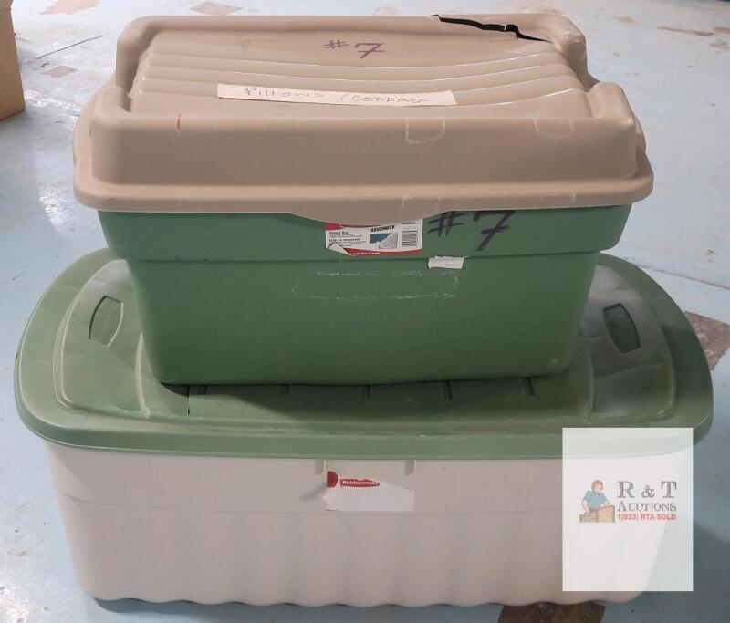 Rubbermaid Roughneck 2644 Storage Tote 50 Gal & Large Rubbermaid Tote, Hinged & Stackable