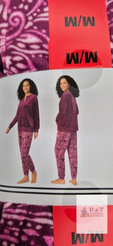 NEW Nautica 2-Piece Women's Sleepwear Pajama Set, Medium, Purple Paisley, Fleece Top & Pants