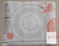 Tupperware Pastry Rolling Sheet 34760, 22"x18", Circle Guides, 1992 USA, Includes Storage Ring