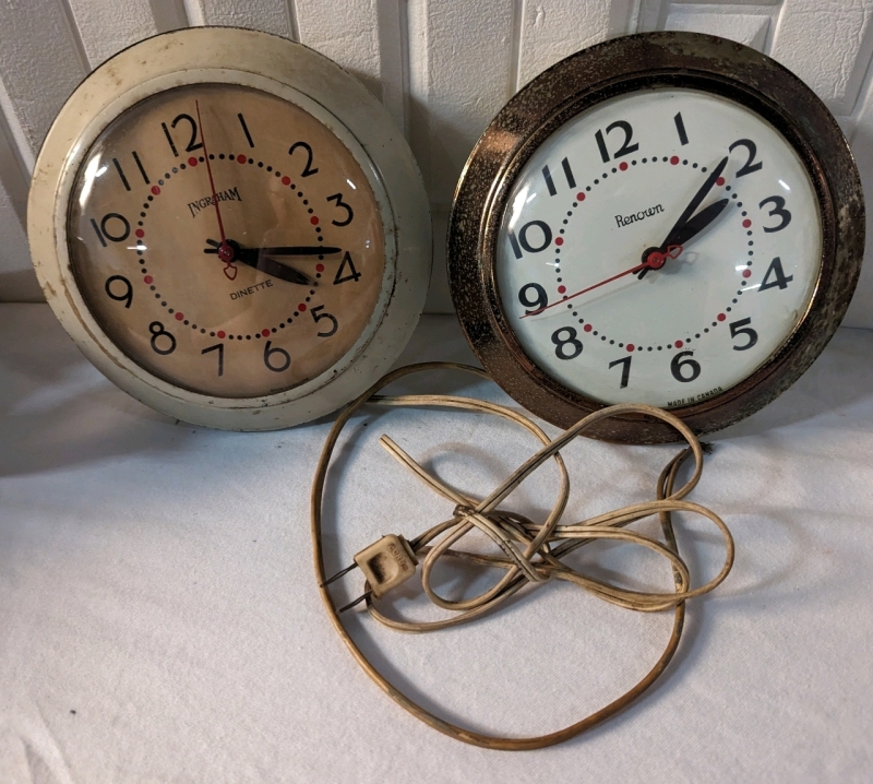 2 Vintage Clocks - Ingraham and Renown.