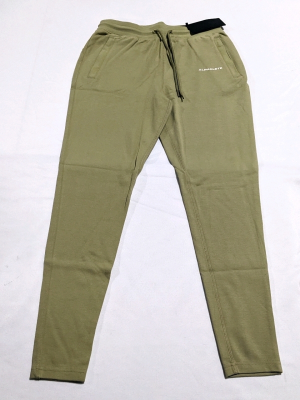 New ALPHALETE Women's sz XSmall Essential Core Jogger (Light Olive)