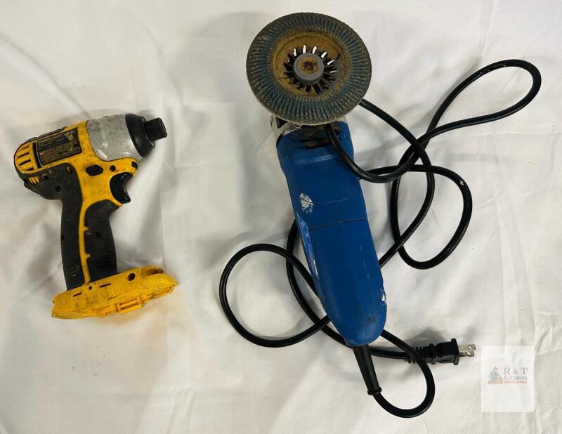 DEWALT DC825 18V Cordless Impact Driver, BQ S1M-115X 4-1/2" Angle Grinder, 120V 6.0A 10,500 RPM