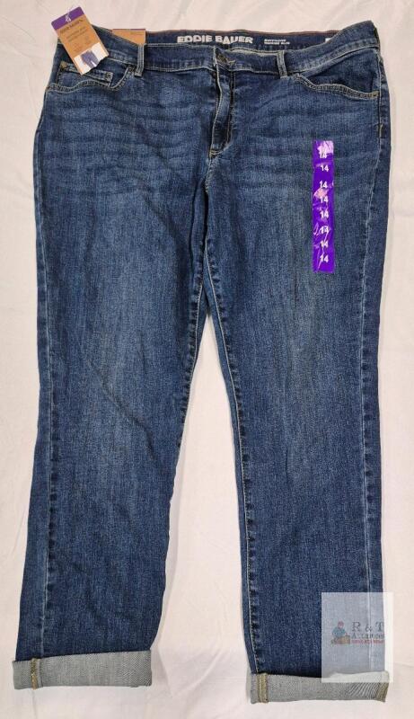 NEW Eddie Bauer Boyfriend Jean Size 14, Two-Way Stretch, Medium Blue Denim, Cuffed Hem