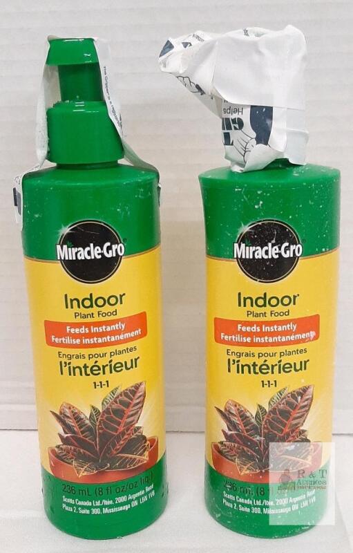 2 NEW Miracle-Gro Indoor Plant Food 1-1-1 Liquid Fertilizer, 8 fl oz Pump, For Houseplants,