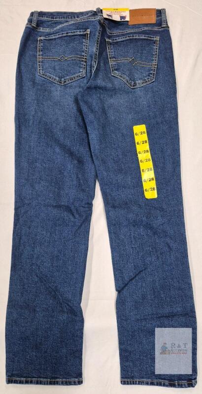 NEW Lucky Brand Women's Mid Rise Straight Jeans Size 6/28, Medium Blue, Classic 5-Pocket Denim