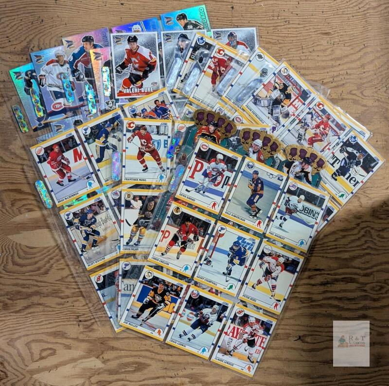 1990 Score NHL Hockey Rookie and Traded Player Set - 110 cards