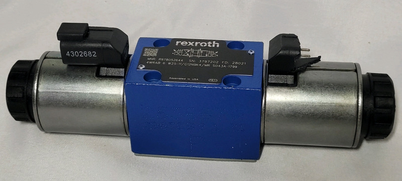 Bosch Rexroth Hydraulics Directional Control 4 WRAB 6 - New