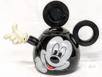 Disney Mickey Mouse Tea Kettle, Enamel-on-Steel, 2 Qt, Collectible Design &ndash; Black/White/Red