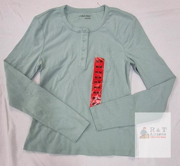 NEW Calvin Klein Women&rsquo;s Pastel Green Long Sleeve Henley Shirt, Medium, Made in Vietnam