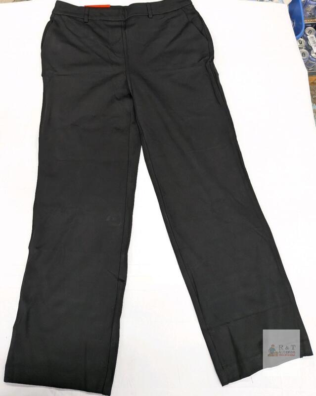 NEW Hilary Radley Black Dress Pants, Size 8, Classic Fit, Belt Loops, Rear Welt Pockets