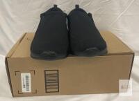 NEW Women's Slip-On Walking Shoes, US 8.5, Black, Knit Mesh, Memory Foam,