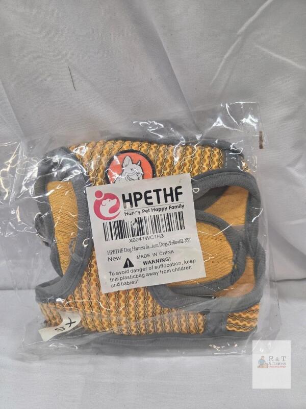 NEW HPETHF XS Dog Harness Yellow/Gray with Leash, Model Yellow02-XS, Adjustable, New,