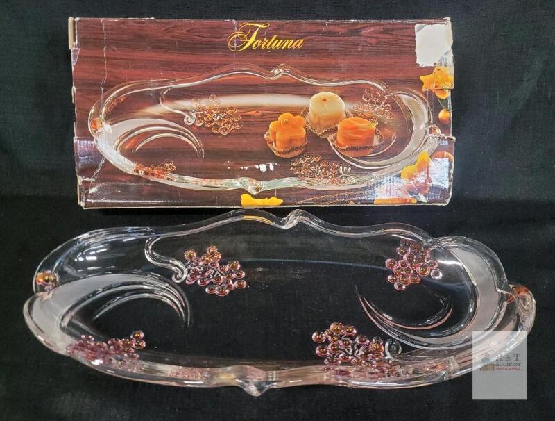 Mikasa Fortuna Crystal Oblong Canap&eacute; Tray 15.5" SB 201/349 Original Box, Grape Motif