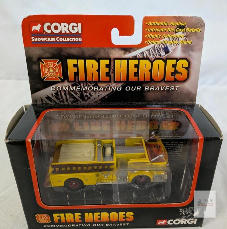 Corgi Fire Heroes ALF 900 Series Pumper 1:64 Diecast, Showcase Collection, NIB, Yellow