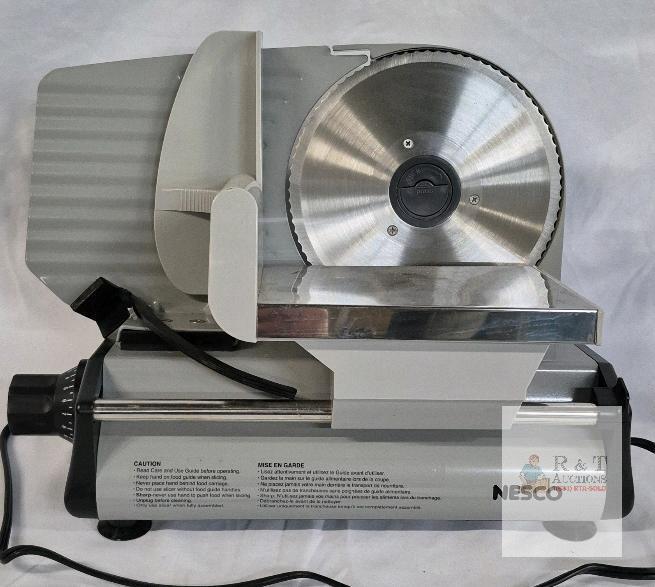 NESCO FS-200 Electric Food Slicer, 180W, 7.5" Stainless Steel Blade, Adjustable Thickness, Serial 2521-Y