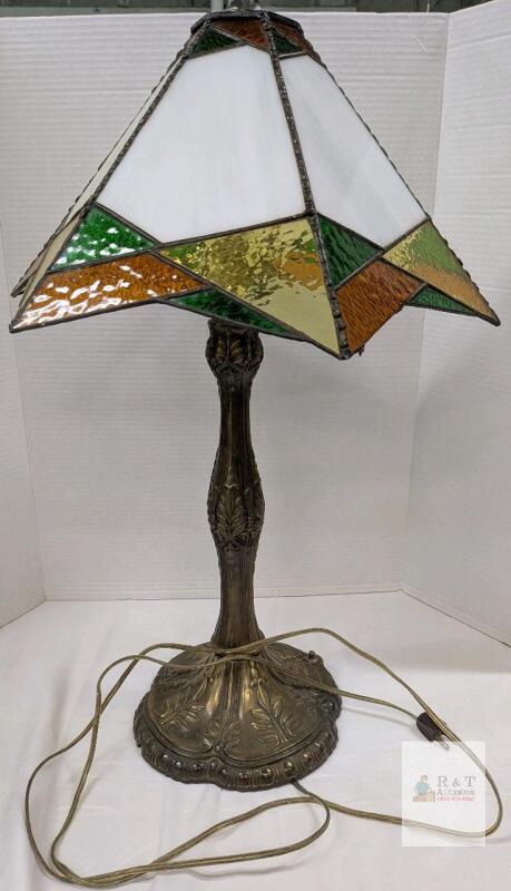 Tiffany Style Stained Glass Table Lamp, Ornate Leaf Metal Base, Geometric 16" Shade