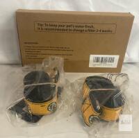 Boston Bruins All Star Dogs Small 4ft Leashes (2 Pack) & Cat Water Fountain Filter Kit w/ Mat