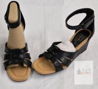NEW Clarks Collection Women's Black Wedge Sandals, Ankle Strap, Size US 5 / EU 35, Indonesia, 261712424025