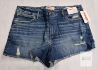 NEW Wrangler High Rise Vintage Cut-Off Denim Shorts, Size 12/31, Medium Wash, 3&rdquo; Inseam, NWT