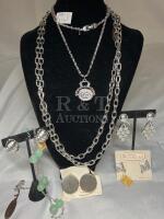 D&rsquo;ORLAN Spinning Silver Necklace Statement Chain & Earrings