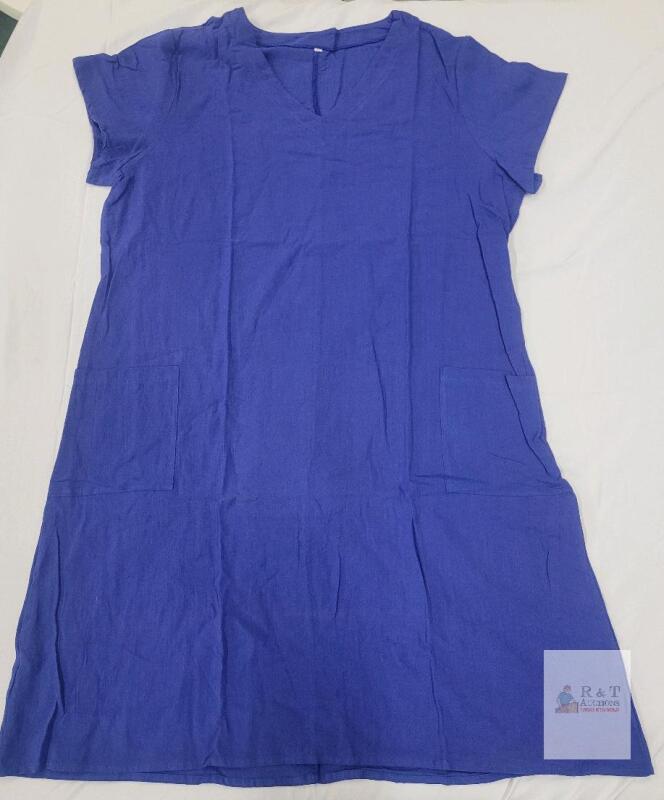 NEW Women's XL Blue Short Sleeve V-Neck Casual Shift Dress with Pockets