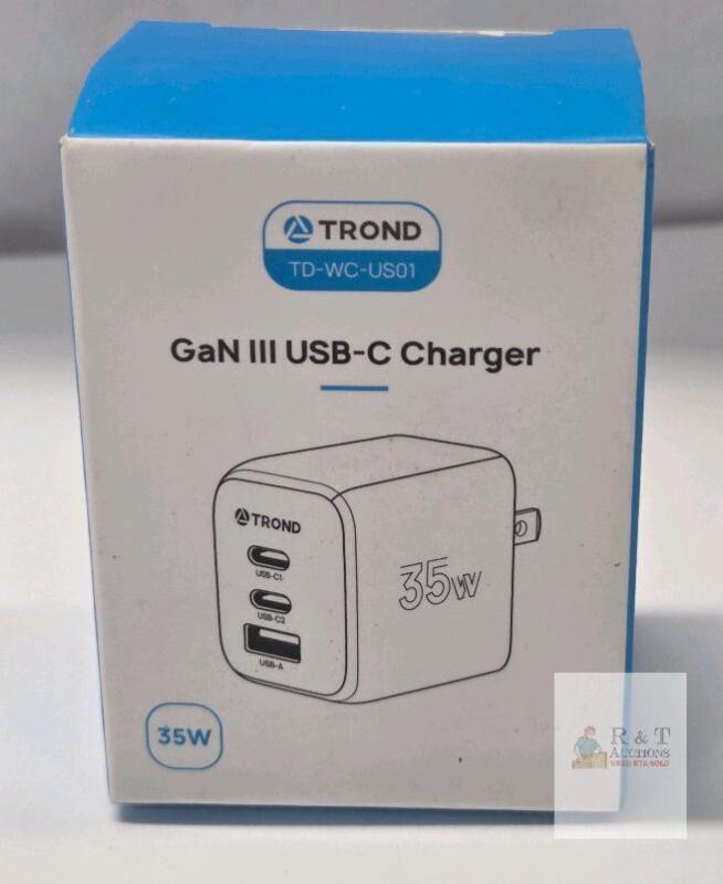 NEW TROND TD-WC-US01 GaN III 35W USB-C Charger, 2 USB-C & 1 USB-A, PD Fast Charging, FCC Certified