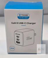 NEW TROND TD-WC-US01 GaN III 35W USB-C Charger, 2 USB-C & 1 USB-A, PD Fast Charging, FCC Certified