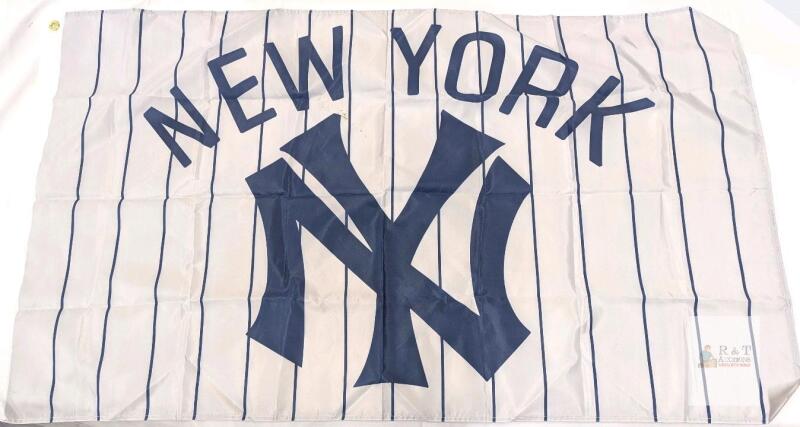 New York Yankees 3x5 ft Pinstripe Flag with Interlocking NY Logo and Grommets