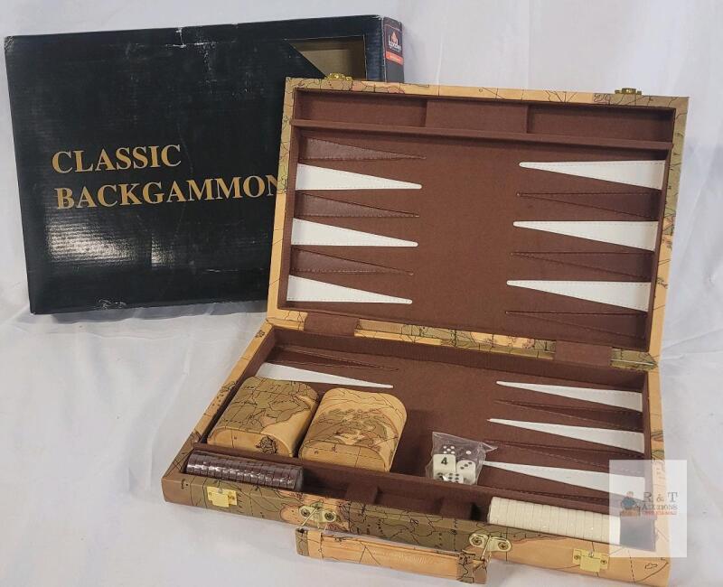 fg.bradleys Classic Backgammon Set, Map Design Case, 18"x12", Complete with Dice & Checkers- AS NEW