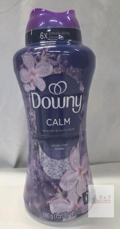 Downy Calm Laundry Scent Booster Lavender & Vanilla Bean, 24oz Beads, 6X Freshness, 1.5 lb