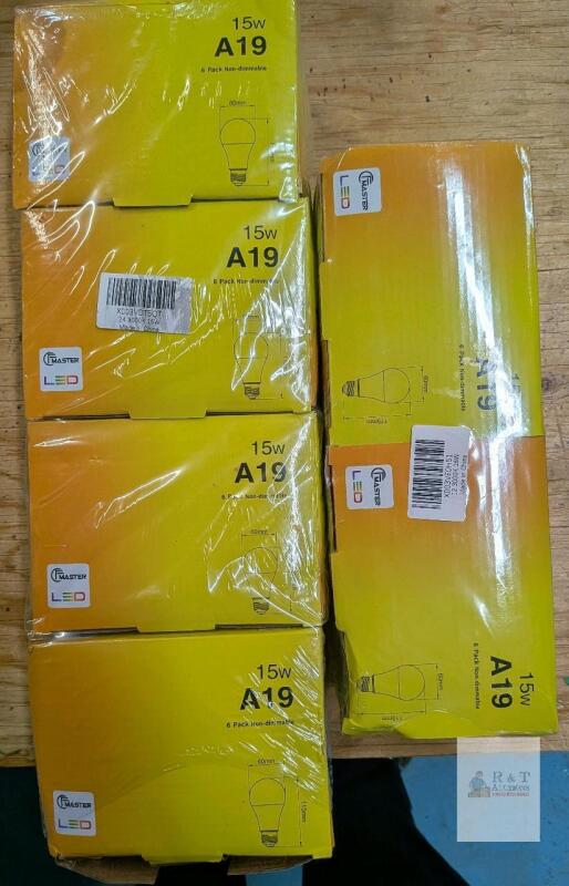 36 New Master LED 1500lm 15W Non-Dimmable Light Bulbs , Warm White .