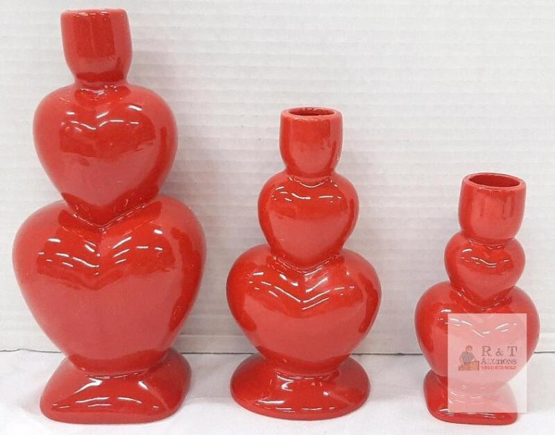 NEW Red Ceramic Heart Stacking Vase Candle Holder Set &ndash; 3 Graduated Sizes (9", 7", 6")
