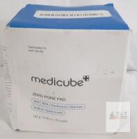 Medicube Zero Pore Pad 2.0, 70 Pads, 5.46 oz (155g), Dual-Sided Toner Pads with AHA & BHA
