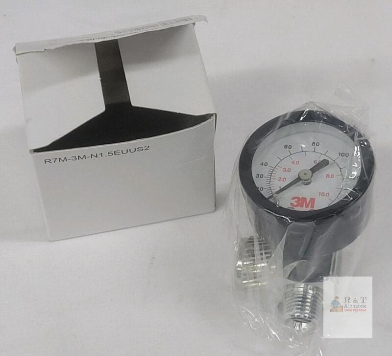 3M Accuspray Air Flow Control Valve 16573, 0-140 psi, 1/4" NPT, Gauge & Fittings