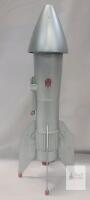 Vintage 1957 Astro MFG Tin Toy Rocket 11&rdquo; Silver/Red Berzac Creation Retractable Landing Gear missing small pieces and has no key