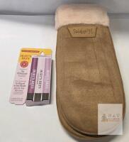 Saiqiya Women's Faux Suede Mitten with Faux Fur Cuff and Burt&rsquo;s Bees Lip Shimmer 3-Pack Watermelon Champagne Guava