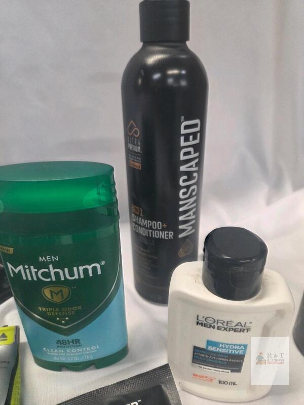USED Philips OneBlade, Manscaped Weed Whacker, Lawn Mower Blades, Razors, Grooming Kit Bundle