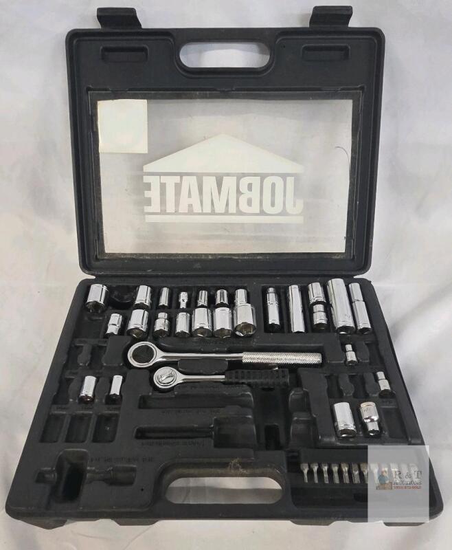 Jobmate Socket Wrench Set, 25-32 Piece, 1/4" & 3/8" Drive, Chrome Vanadium, Carrying Case