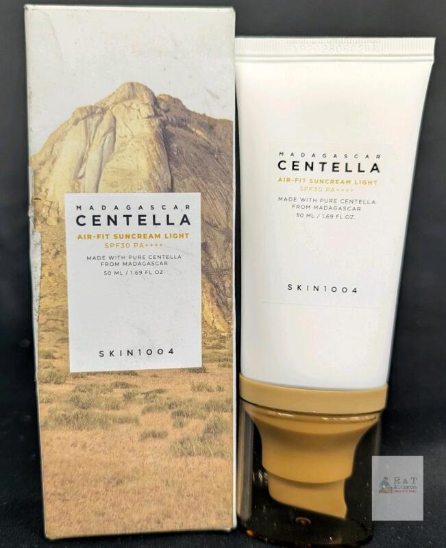 SKIN1004 Madagascar Centella Air-Fit Suncream Light SPF30 PA++++ 50ml, Exp 2028, Batch EF008 Note: Online returns. Volumes may be lower than listed