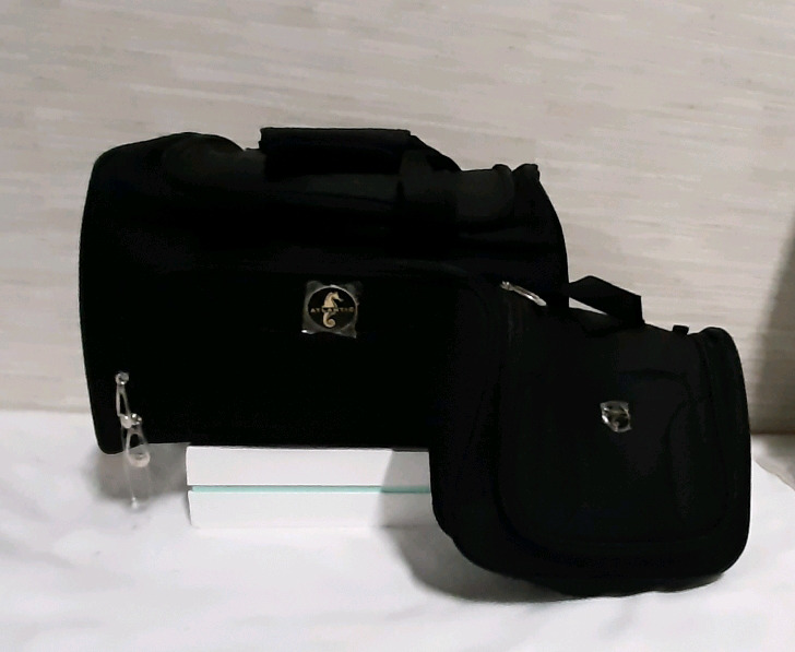 New Carry on Bag w/ Toiletry Case