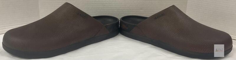 NEW Size 13 Men's CROCS Dylan Burnished Clog Mocha Lightweight Slip-On 209517-2ZH