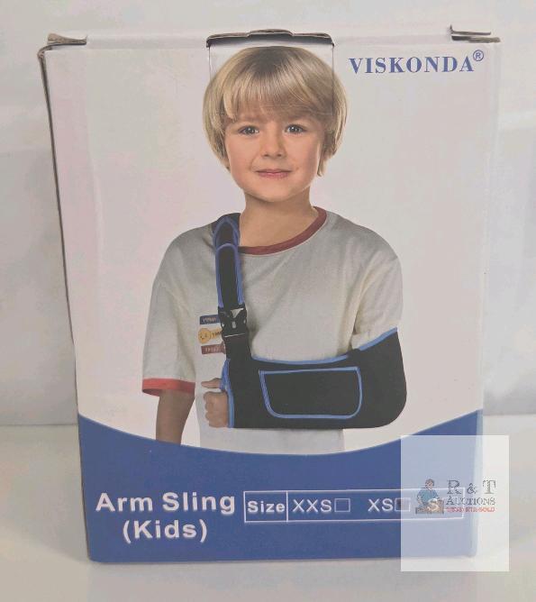 NEW Viskonda Kids Arm Sling XXS/XS/S, Black with Blue Trim, Adjustable Strap, Universal Fit
