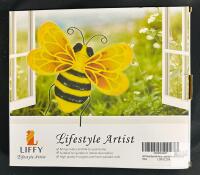 LIFFY Metal Bee Wall Decor, 10.5" Hand-Painted Iron & Glass, Outdoor/Indoor Art, Model LH041284