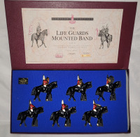 Wm Britains ' The Life Guards Mounted Band ' Toy Soldier Miniatures , Set 2